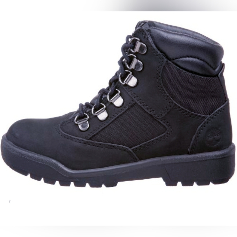 NWOT Timberland Field Boots Sz. 1.5Y